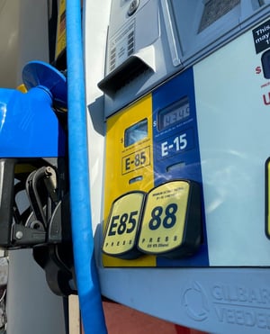 E15